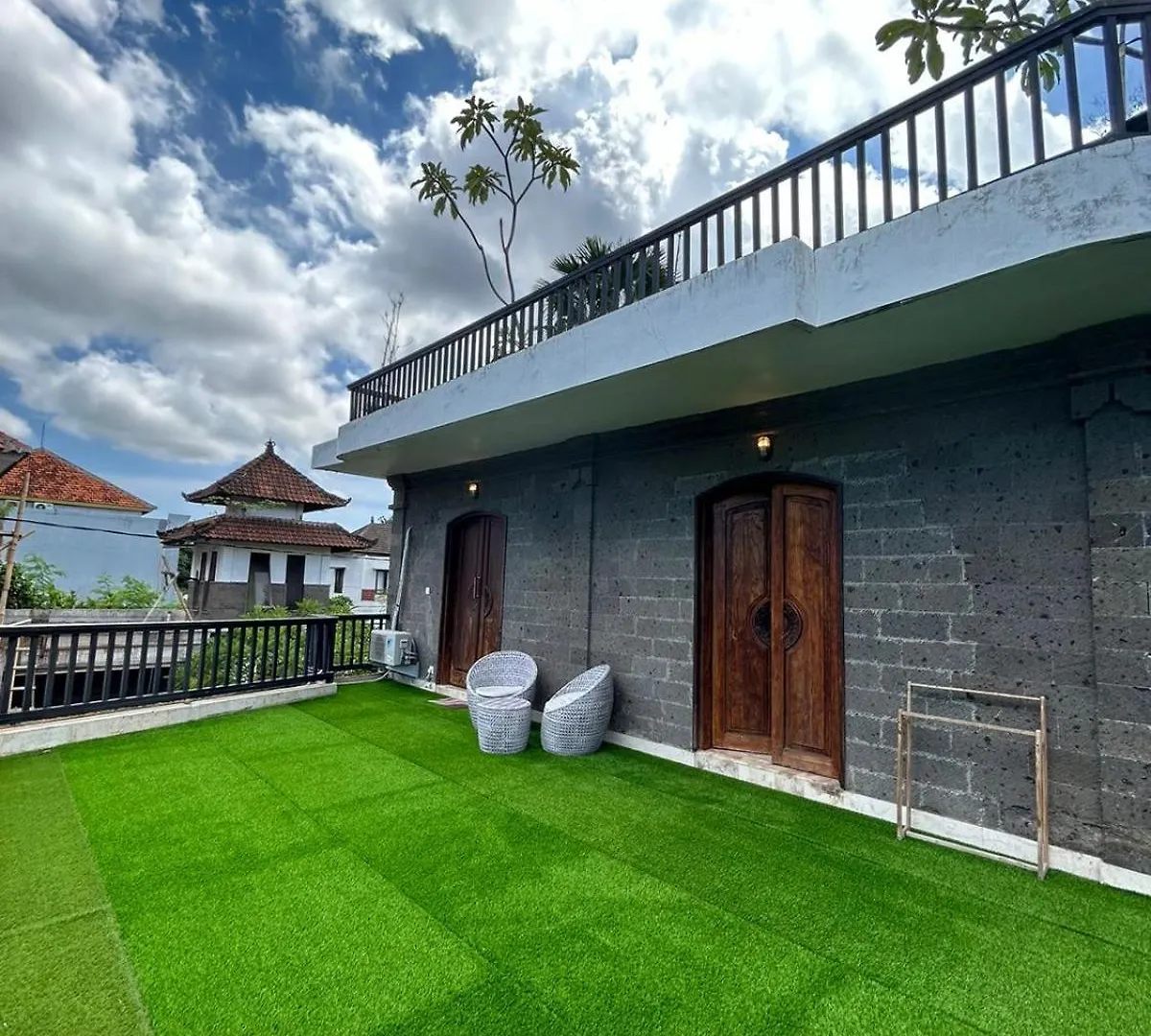 Puri Ratu Jimbaran Hotel