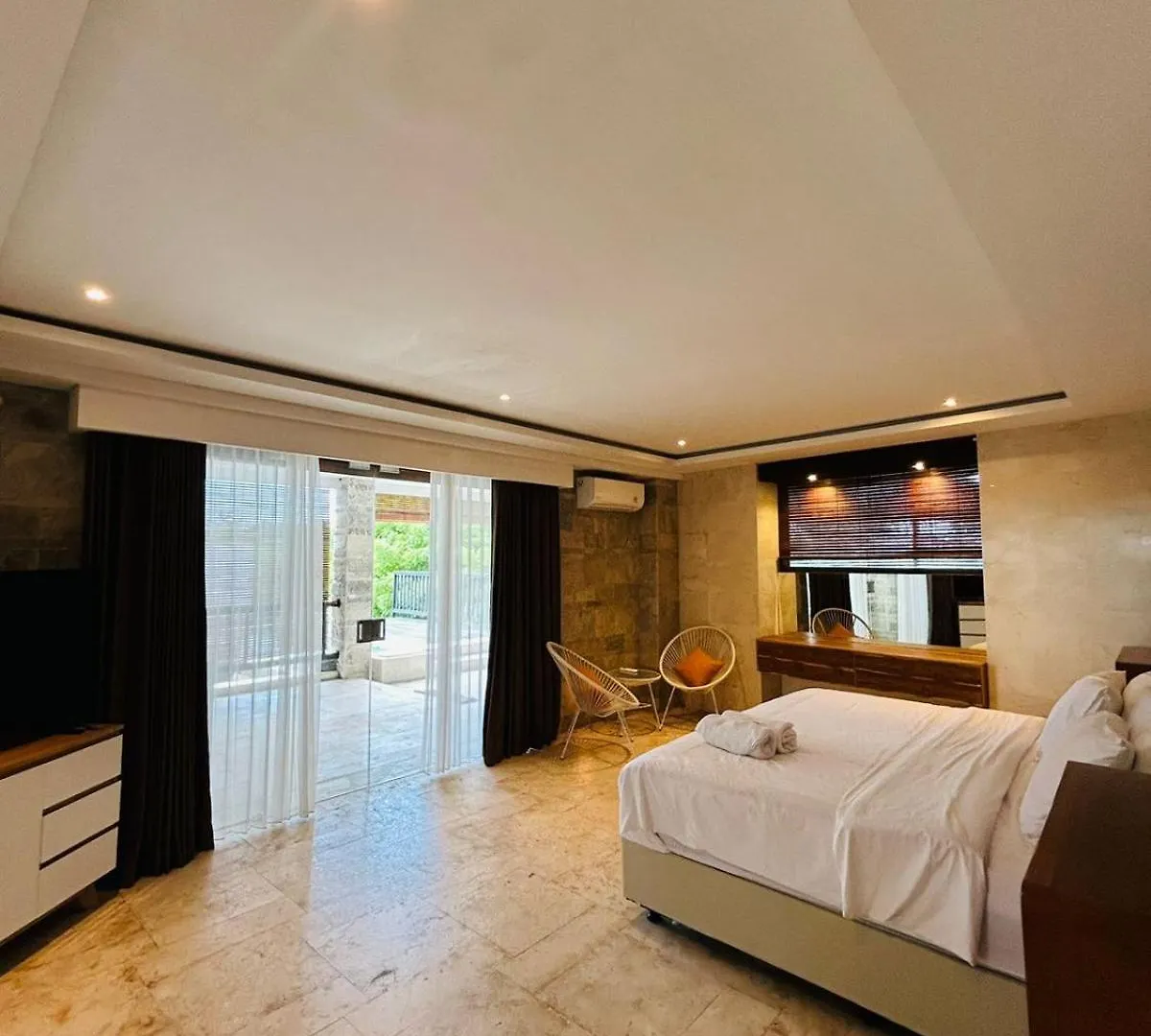 Guest house Puri Ratu Jimbaran Hotel Indonesia