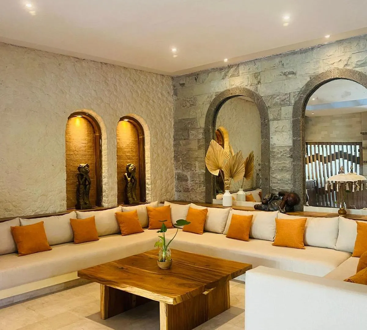 Guest house Puri Ratu Jimbaran Hotel