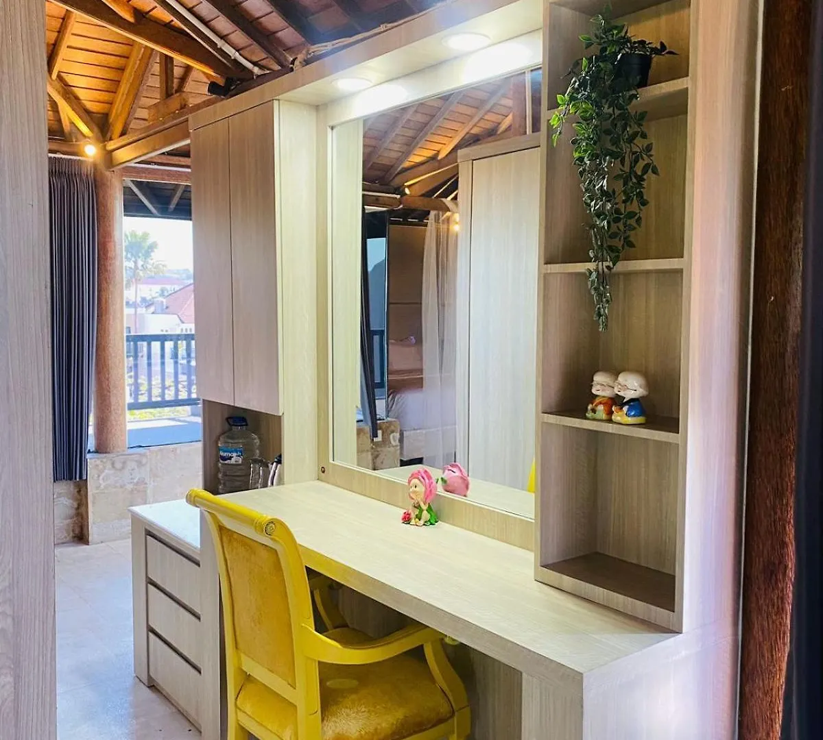 Puri Ratu Jimbaran Hotel